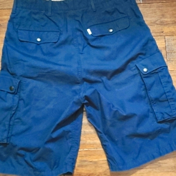 Levi's Men's Cargo Shorts, size 32 - Picture 3 of 7